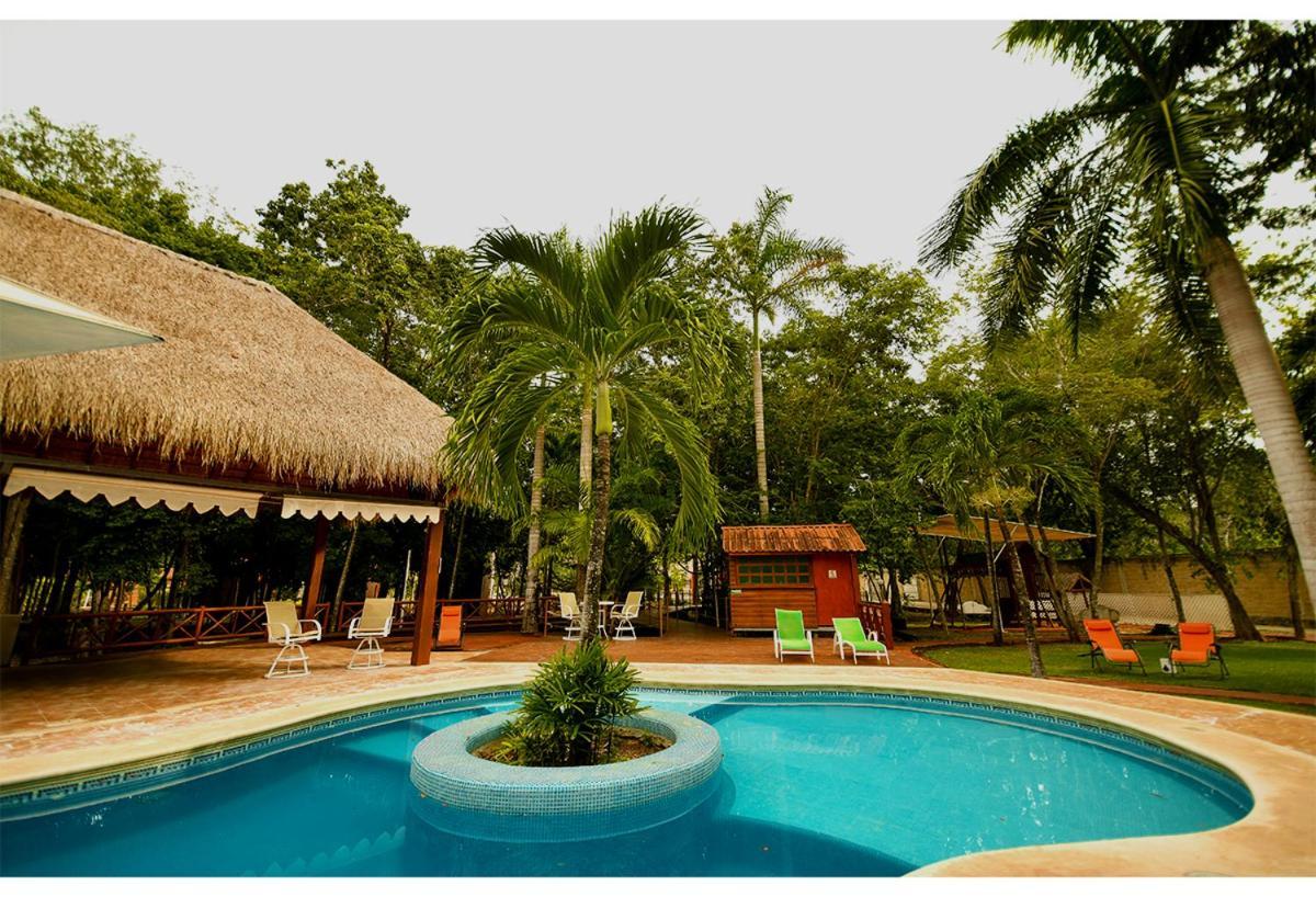 Hotel Villa Diamante Chetumal Exterior photo